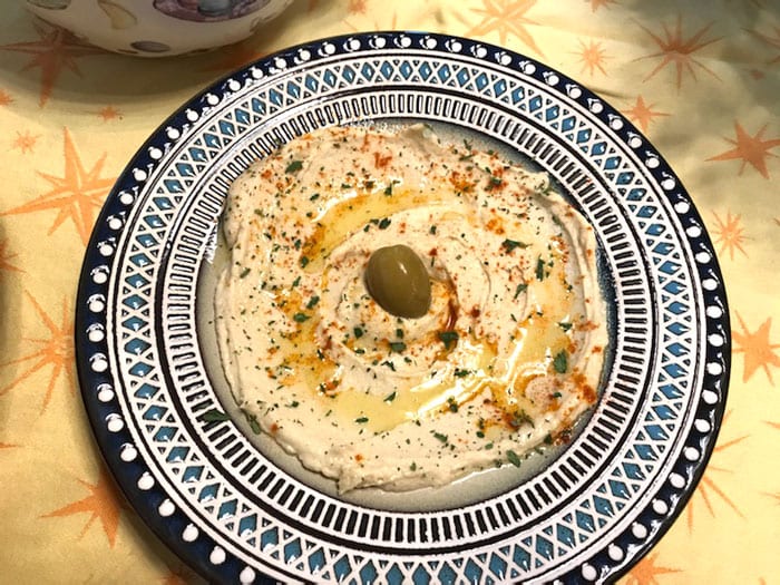 Ehoud's Authentic Pita & Hummus 4