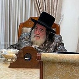 Vizhnitz Rebbe Tells Health Minister: ‘It’s A Torah Commandment To Wear Mask’