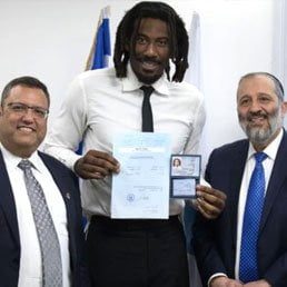 Amar’e Stoudemire Offers To Bridge The Gap Between Blacks And Jews