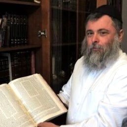 Ukrainian Government Honors Rabbi Of Kiev