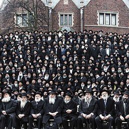 What Will Happen to Historic Shluchim Photo as Chabad Kinus Goes Virtual?