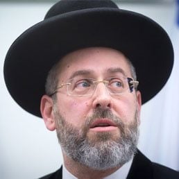 Israeli Chief Rabbi Refuses To Allow Vaccinations On Shabbos Until They Are Given 24/7