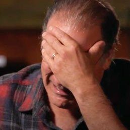 EMOTIONAL VIDEO: Mandy Patinkin Breaks Down In Tears When He Learns That He Lost Family In The Holocaust